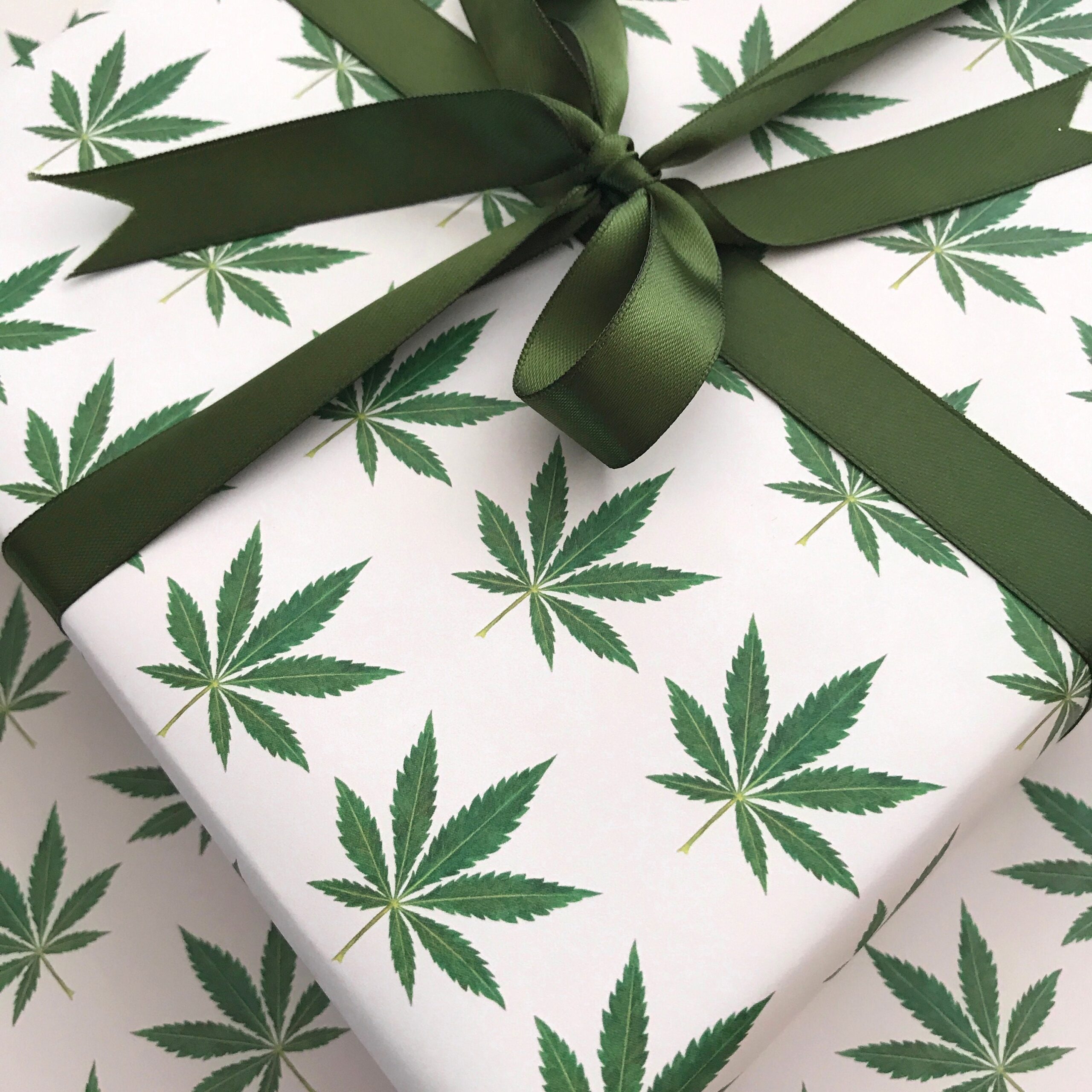 Cannabis Leaf Giftwrap 20 x29 Wrapping Sheets Painted Marijuana Leaf Wrapping Paper High Quality Heavyweight Paper Weed Themed Gift Etsy